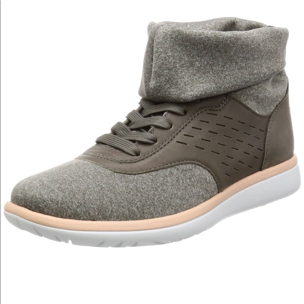 Ugg Islay hightop sneaker